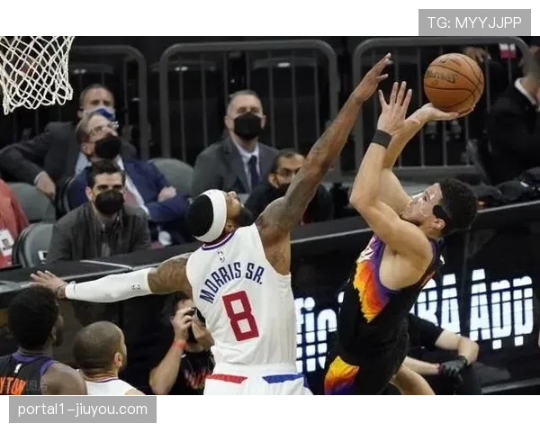 球员健康状况评估 伤病潮对季后赛形势影响