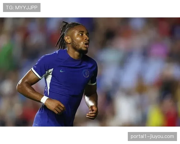 帕尔默与恩昆库场均关键传球达4.8次,但锋线缺乏稳定终结点 帕尔默与恩昆库场均关键传球达4.8次,但锋线缺乏稳定终结点